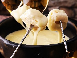Класическа рецепта за фондю със сирене - снимка на рецептата